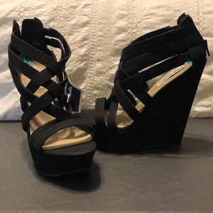 Steve Madden Excess Wedges